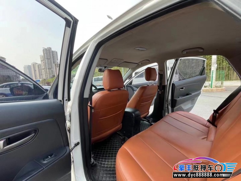 15年现代悦动轿车抵押车出售