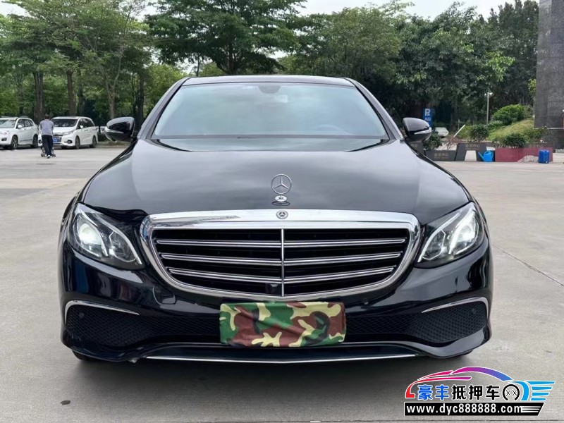20年奔驰E级轿车抵押车出售