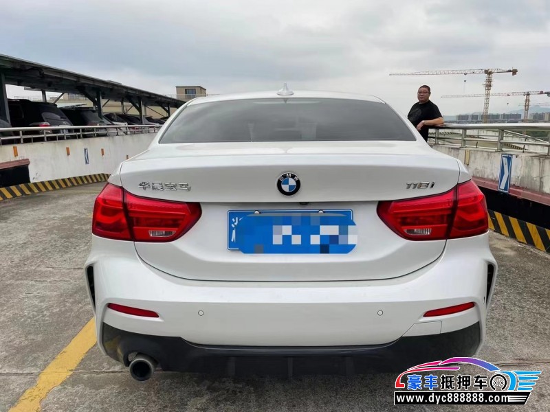 19年宝马1系轿车抵押车出售