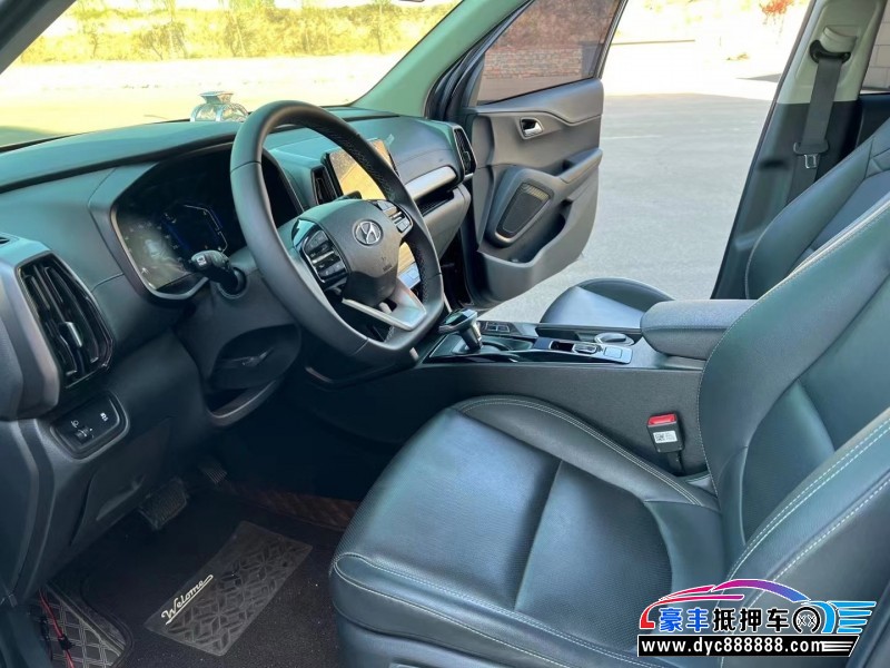 21年现代ix35轿车抵押车出售