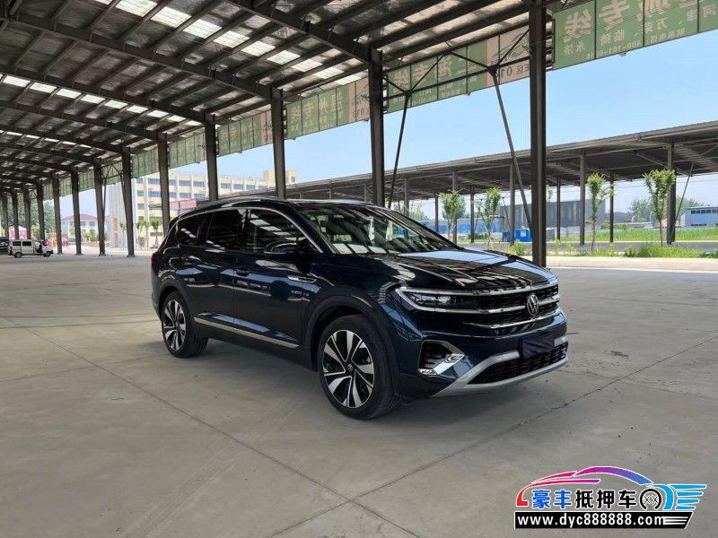 22年大众揽镜轿车抵押车出售