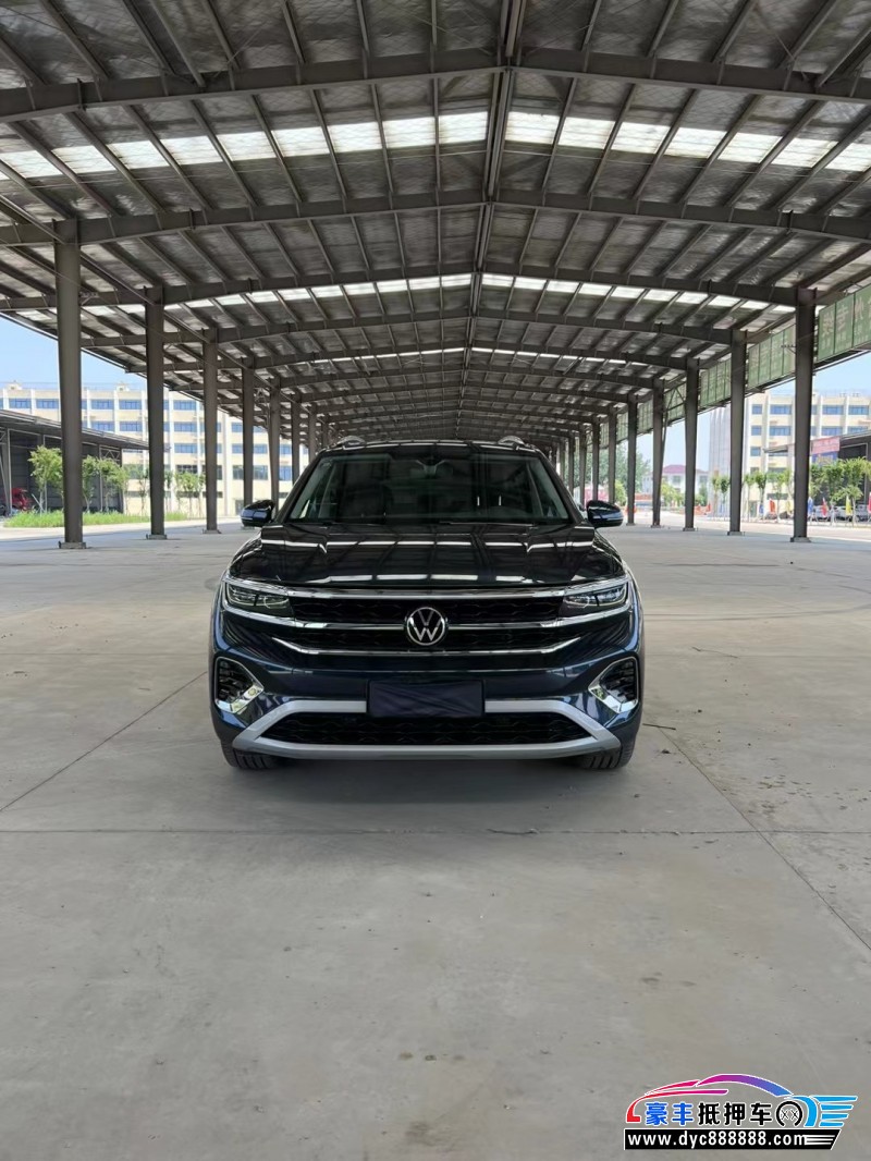 22年大众揽镜轿车抵押车出售