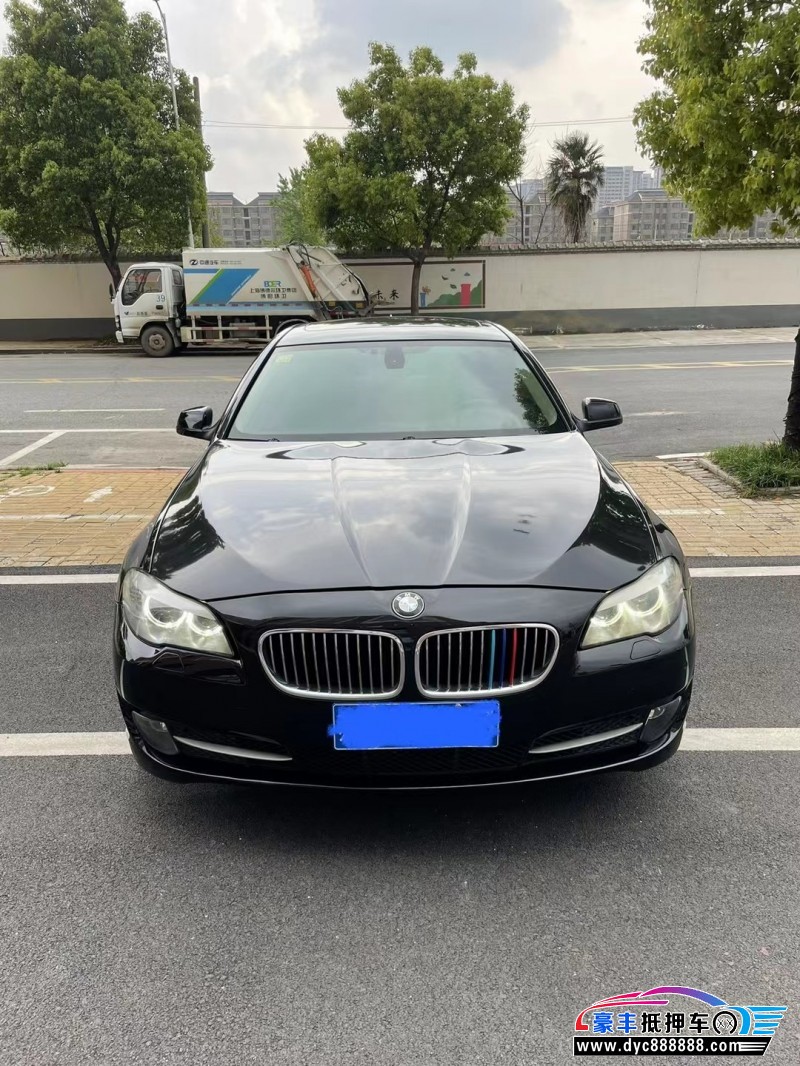 10年宝马5系轿车抵押车出售