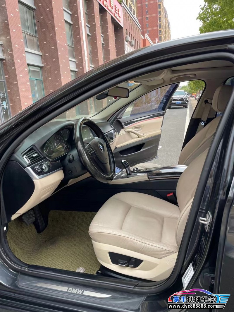 10年宝马5系轿车抵押车出售