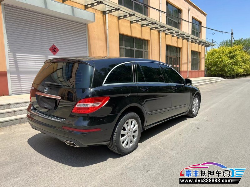 12年奔驰R轿车抵押车出售