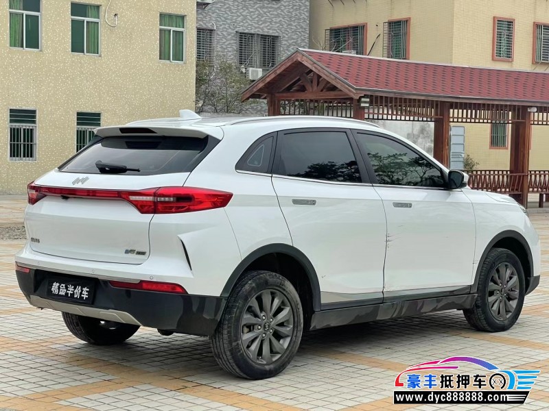 21年威马汽车ex5轿车抵押车出售