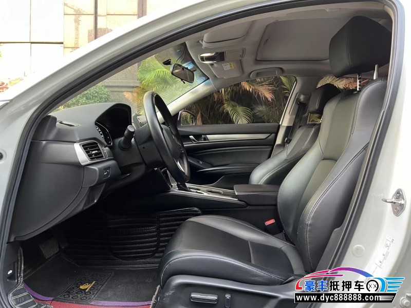 19年本田雅阁轿车抵押车出售