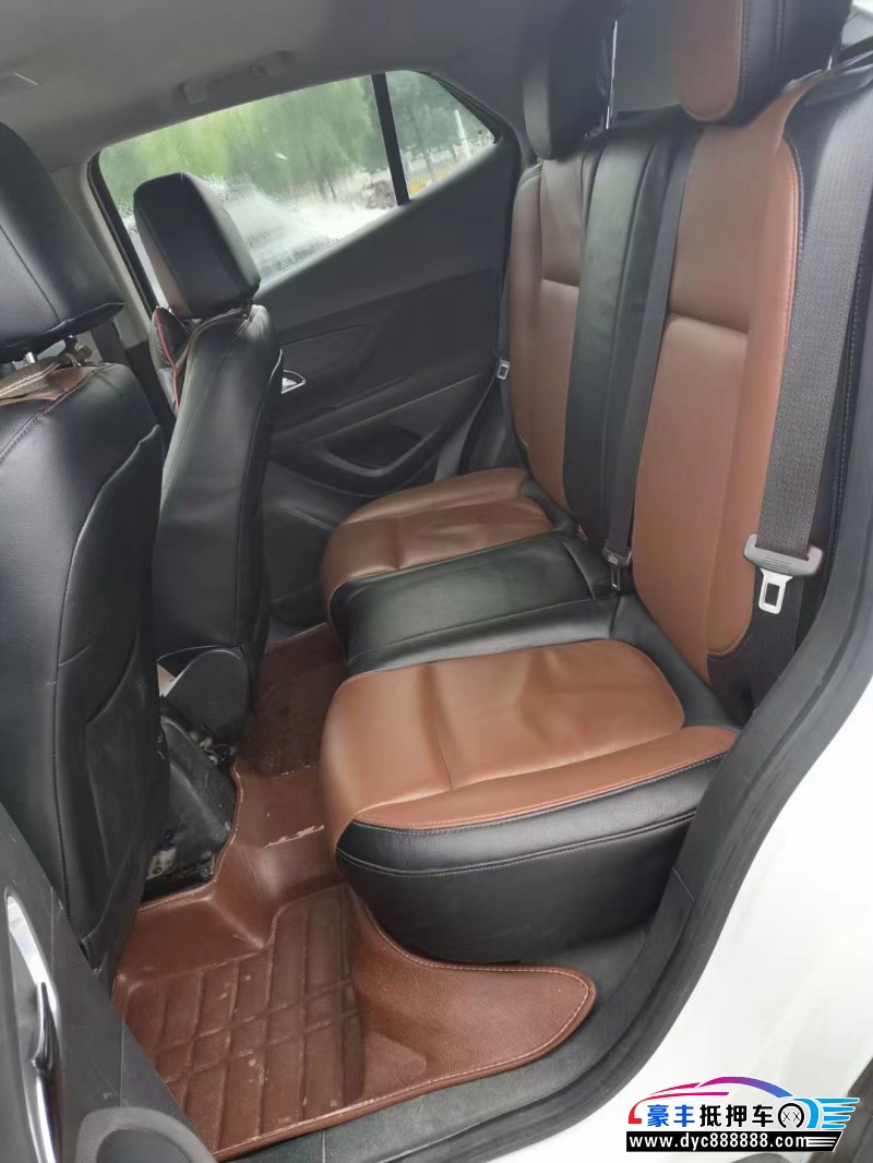 14年别克昂科拉轿车抵押车出售