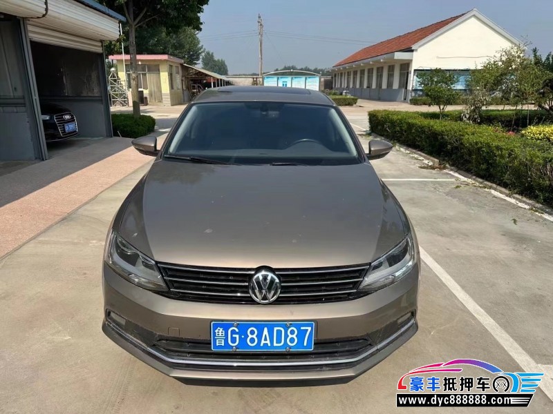 19年大众速腾轿车抵押车出售