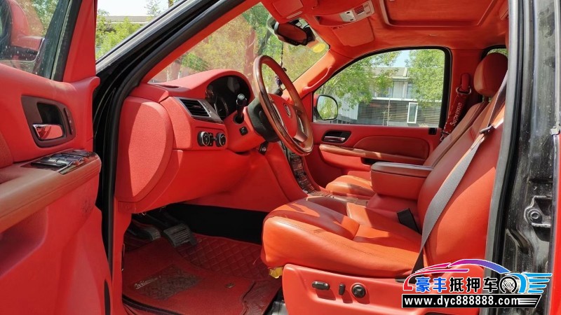 11年凯迪拉克凯雷德轿车抵押车出售