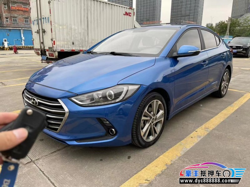 16年现代领动轿车抵押车出售