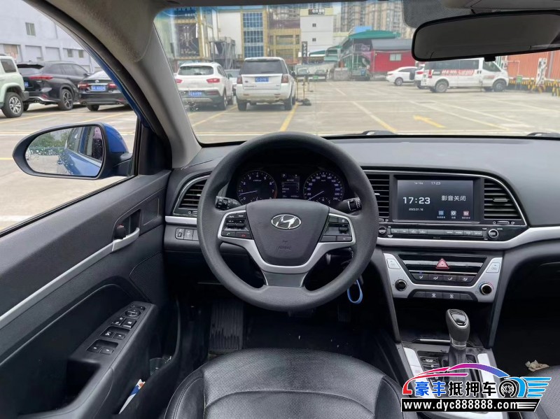 16年现代领动轿车抵押车出售