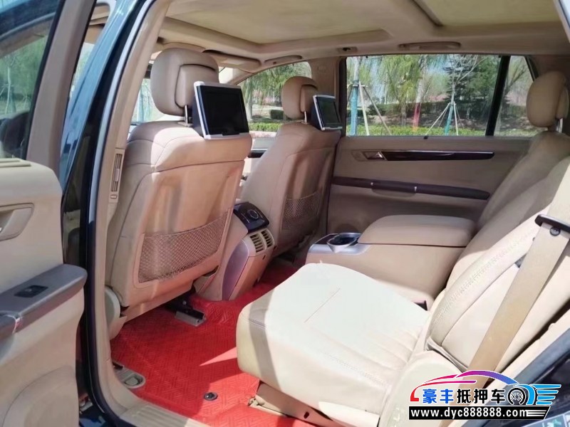 10年奔驰RSUV抵押车出售