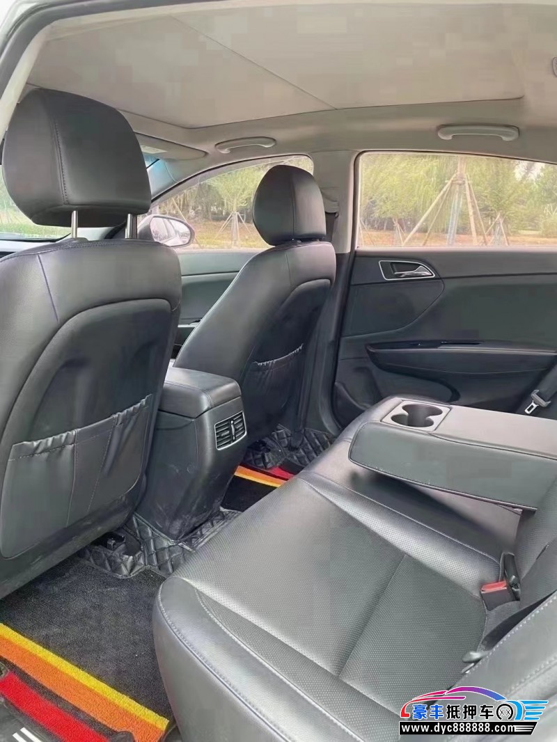 19年现代名图轿车抵押车出售