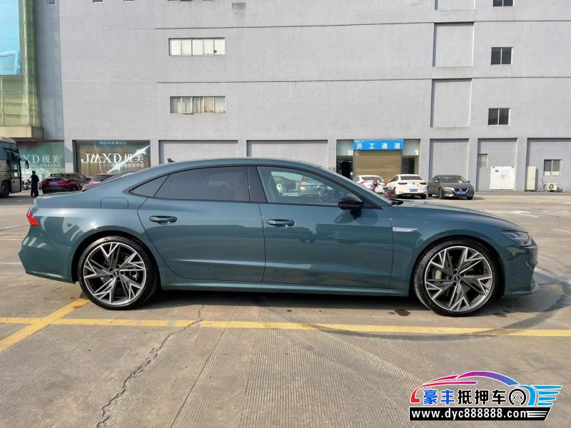 22年奥迪A7轿车抵押车出售