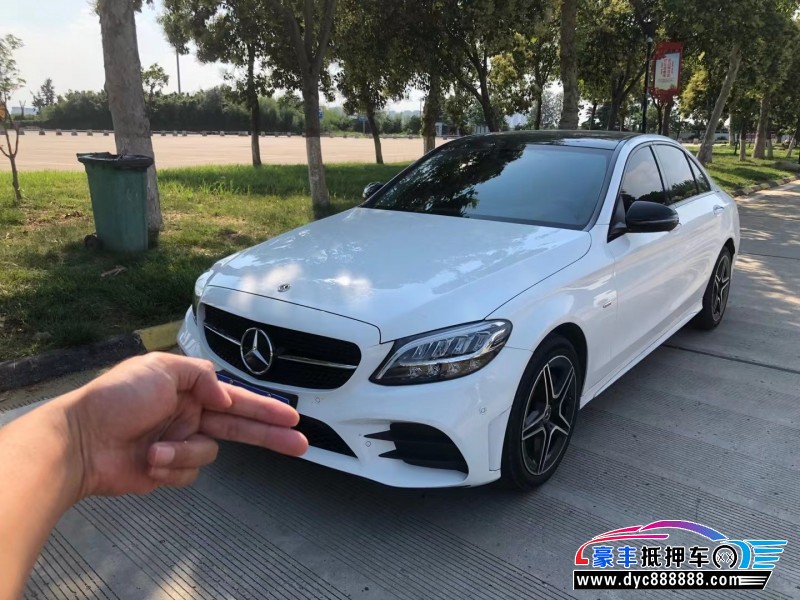 20年奔驰C轿车抵押车出售