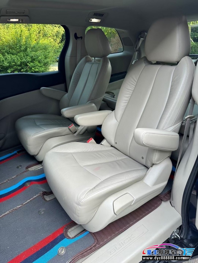 15年别克GL8MPV抵押车出售