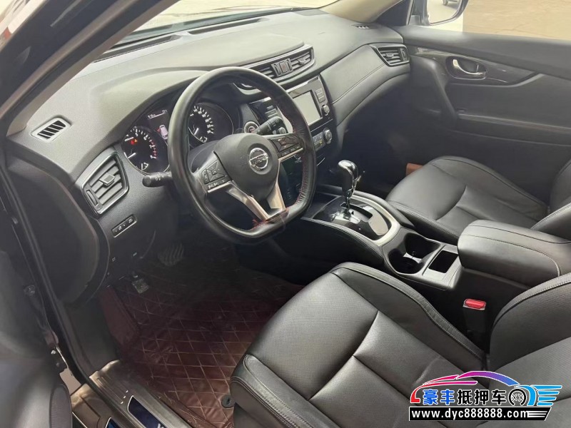 18年日产奇骏轿车抵押车出售