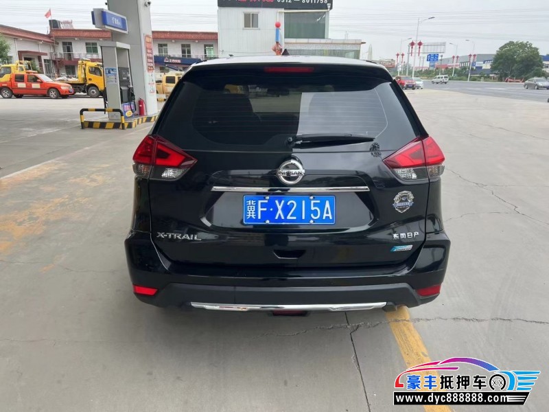 18年日产奇骏轿车抵押车出售