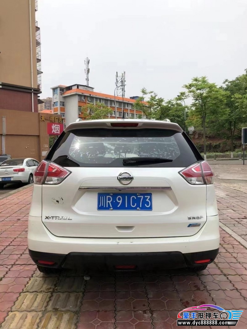 17年日产奇骏轿车抵押车出售