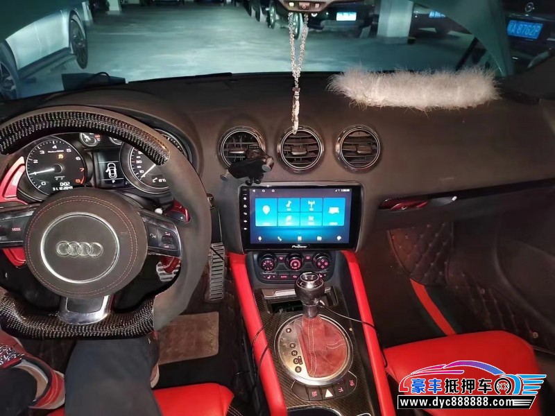 10年奥迪TT轿车抵押车出售