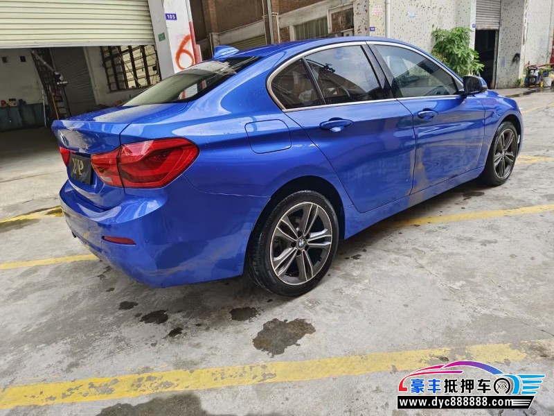 19年宝马1系轿车抵押车出售
