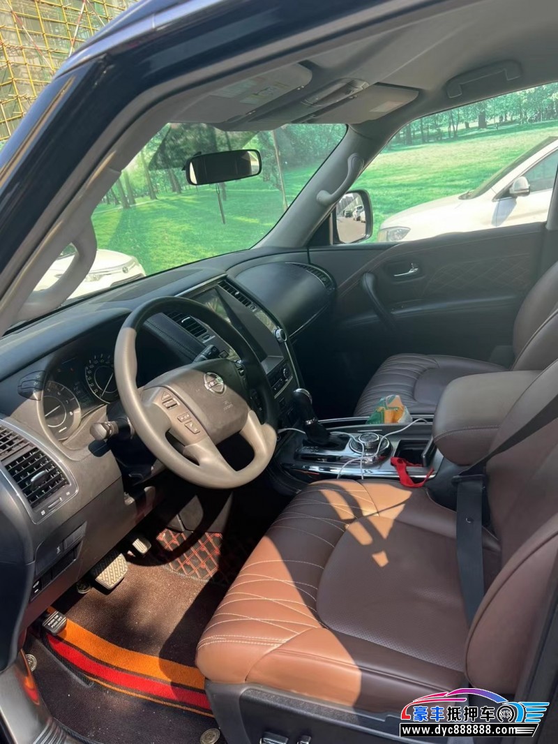 18年日产途乐轿车抵押车出售