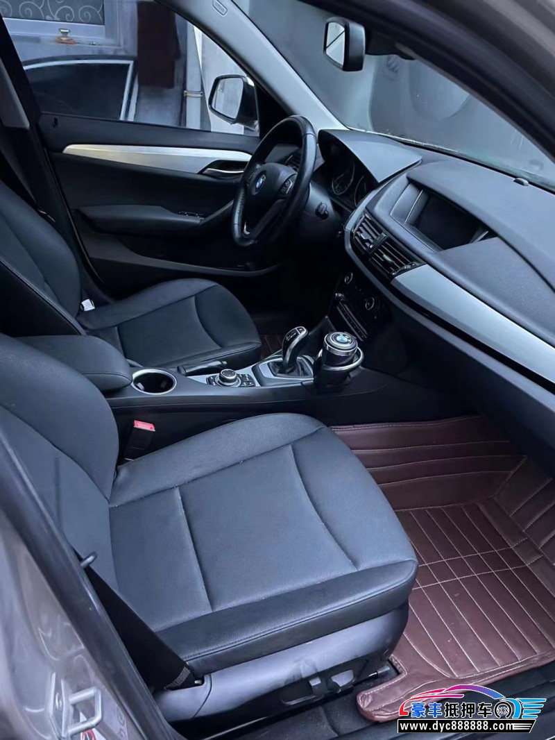 15年宝马X1轿车抵押车出售