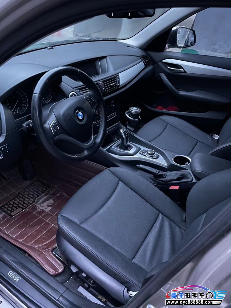 15年宝马X1轿车抵押车出售