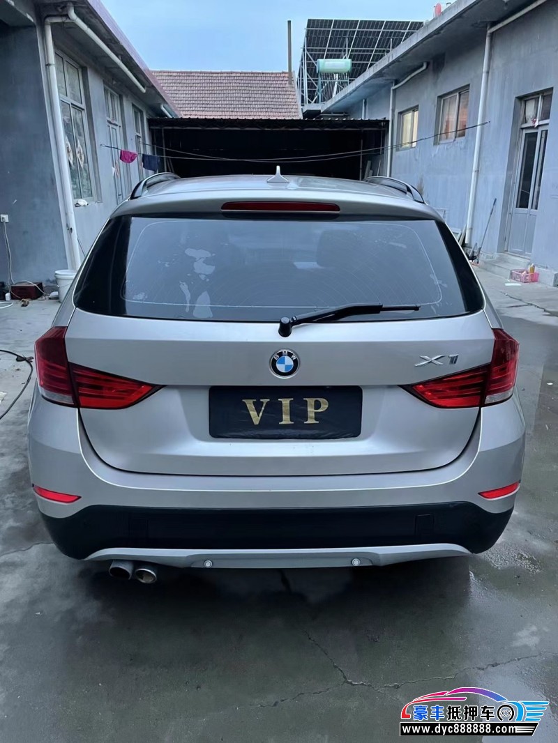 15年宝马X1轿车抵押车出售