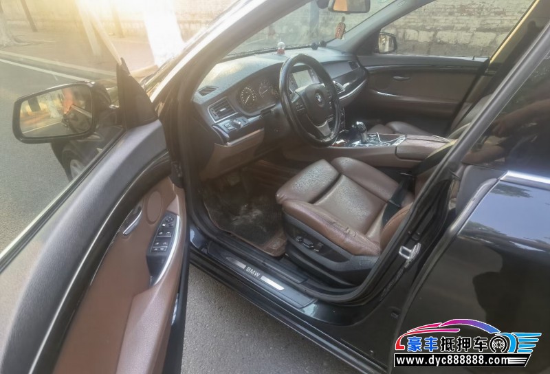 12年宝马5系GT轿车抵押车出售