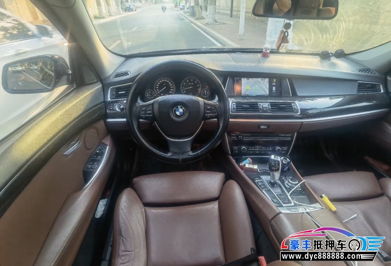 12年宝马5系GT轿车抵押车出售