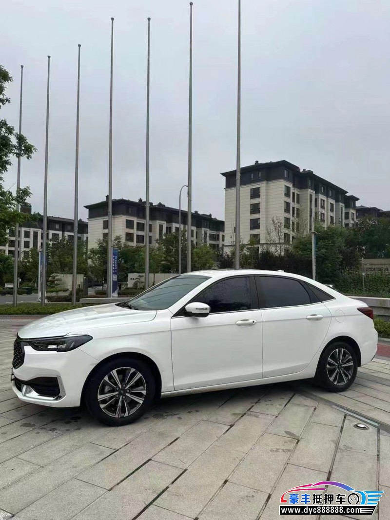 21年福特福睿斯轿车抵押车出售