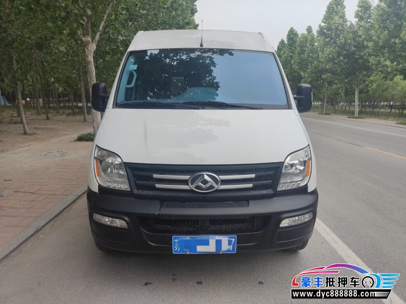 21年上汽大通V80轿车抵押车出售