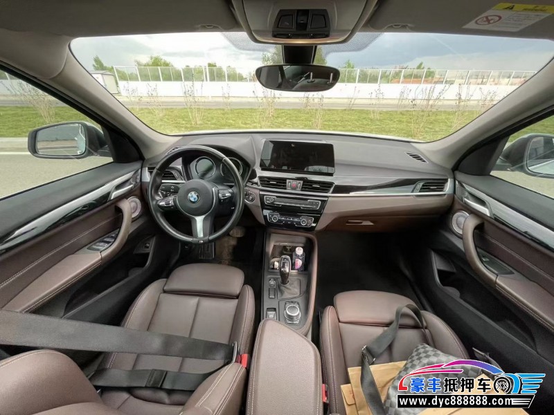 21年宝马X1轿车抵押车出售