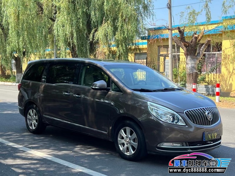 17年别克GL8轿车抵押车出售