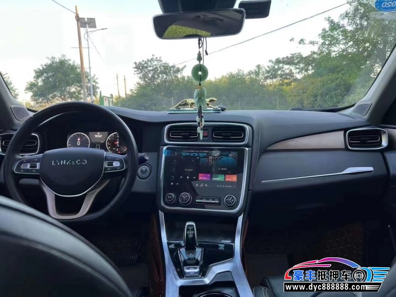 19年领克01轿车抵押车出售