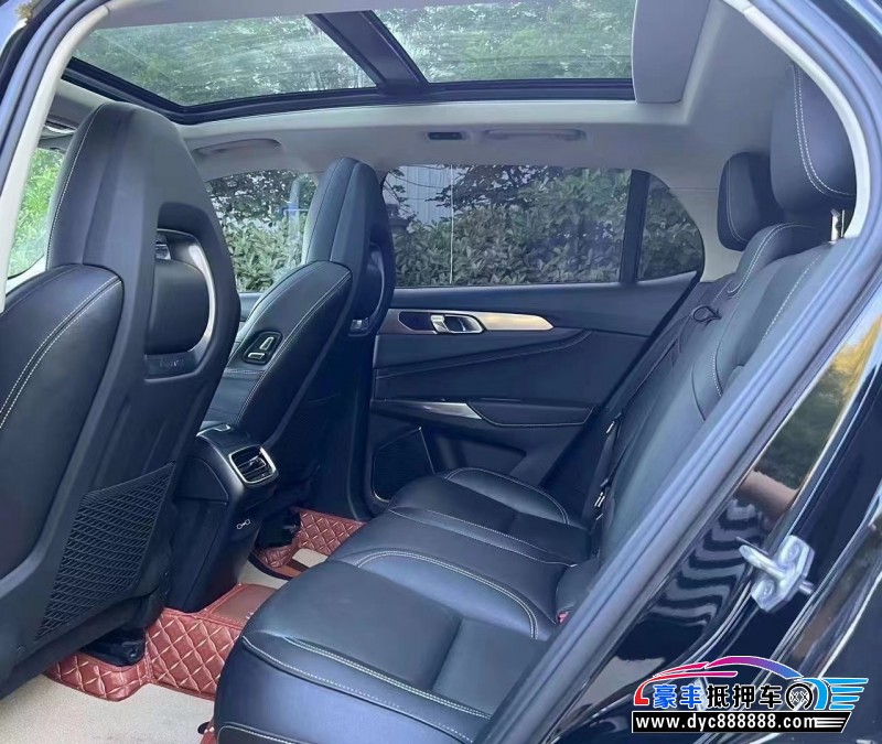 19年领克01轿车抵押车出售