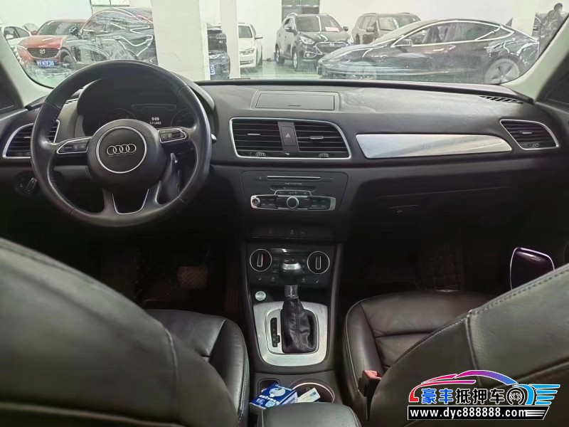 19年奥迪Q3轿车抵押车出售