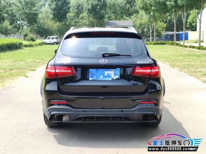 18年奔驰GLC轿车抵押车出售