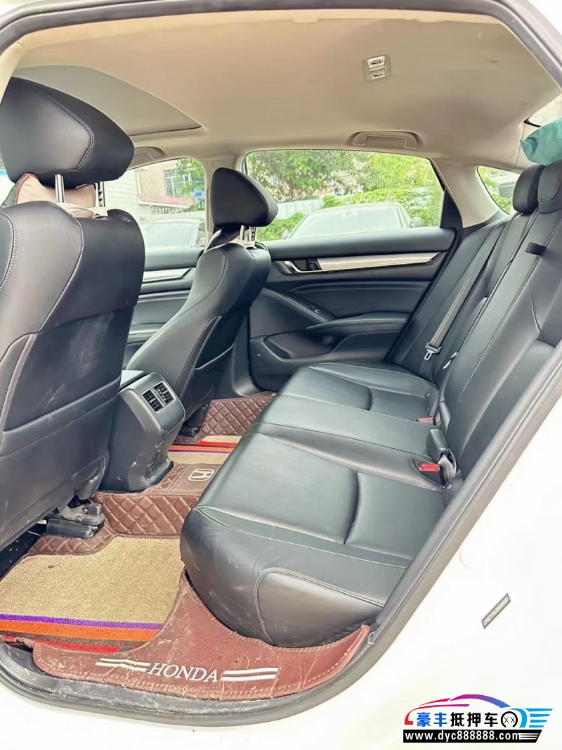 20年本田雅阁轿车抵押车出售
