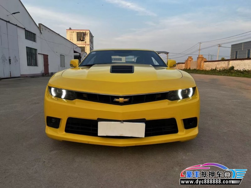 16年雪佛兰科迈罗轿车抵押车出售