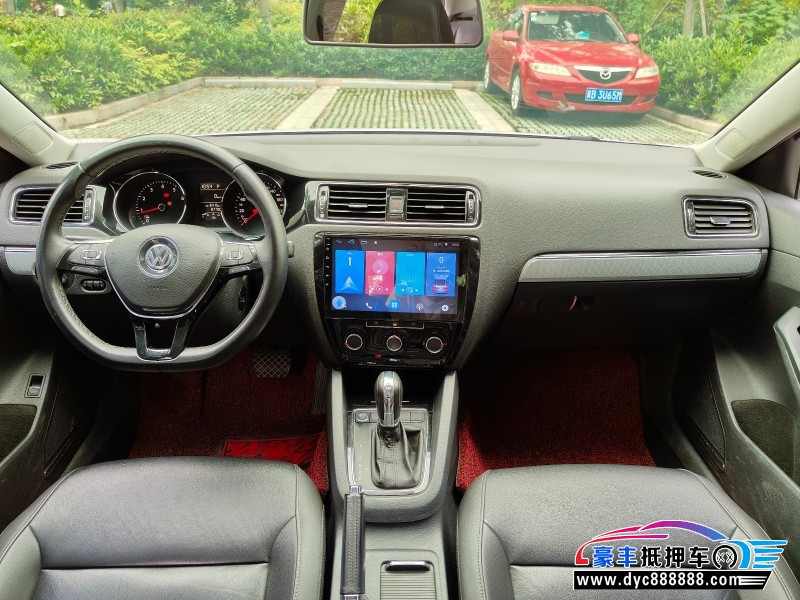 17年大众速腾轿车抵押车出售