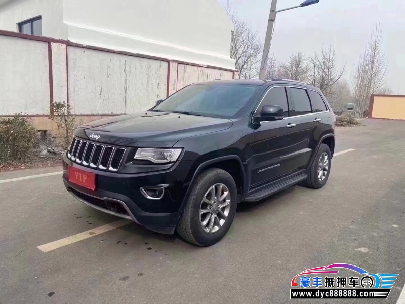 17年Jeep大切诺基轿车抵押车出售