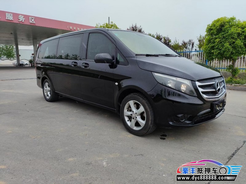 17年奔驰威霆MPV抵押车出售