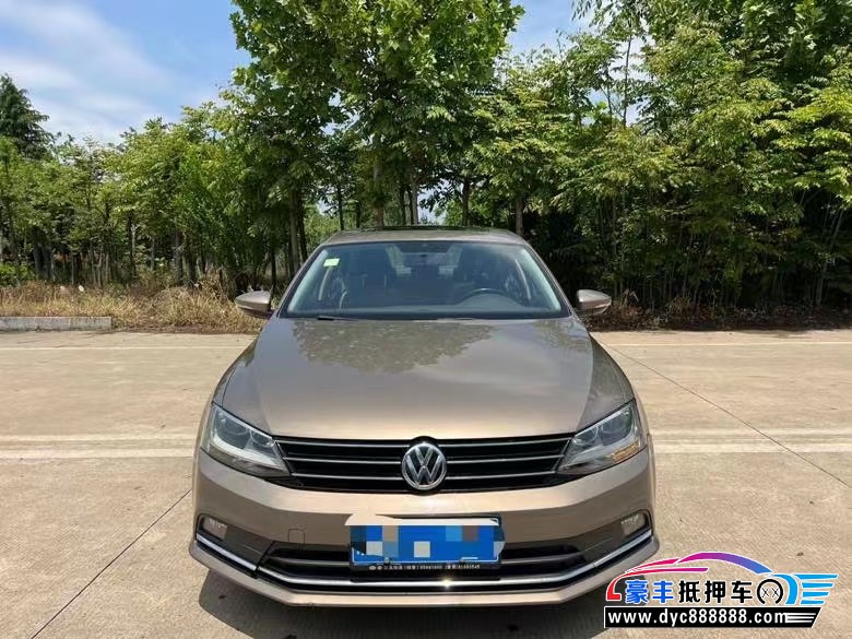 15年大众速腾轿车抵押车出售