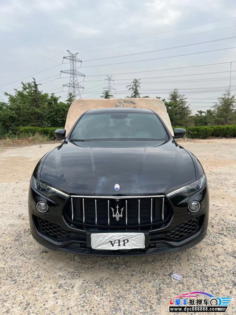 18年玛莎拉蒂莱万特轿车抵押车出售