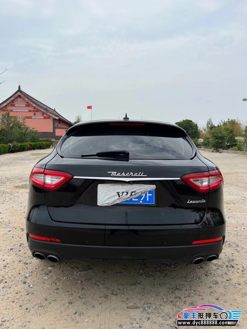 18年玛莎拉蒂莱万特轿车抵押车出售