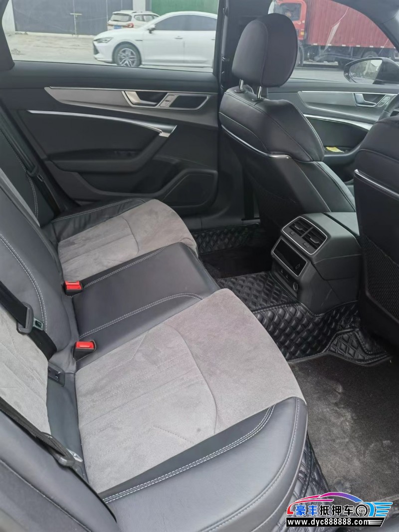 22年奥迪A6轿车抵押车出售