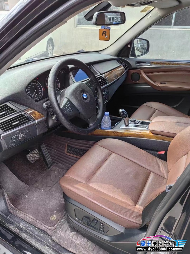 13年宝马X5轿车抵押车出售